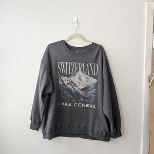 Hollister Switzerland Lake Geneva Grey Graphic Crew Neck Sweatshirt Size XL